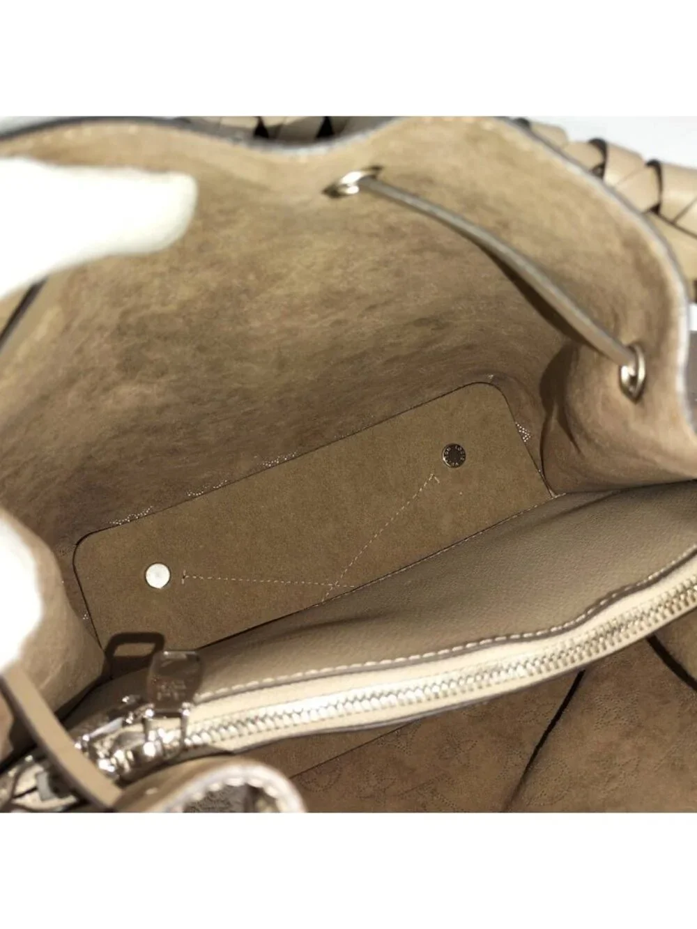 Louis Vuitton Mulia Handbag